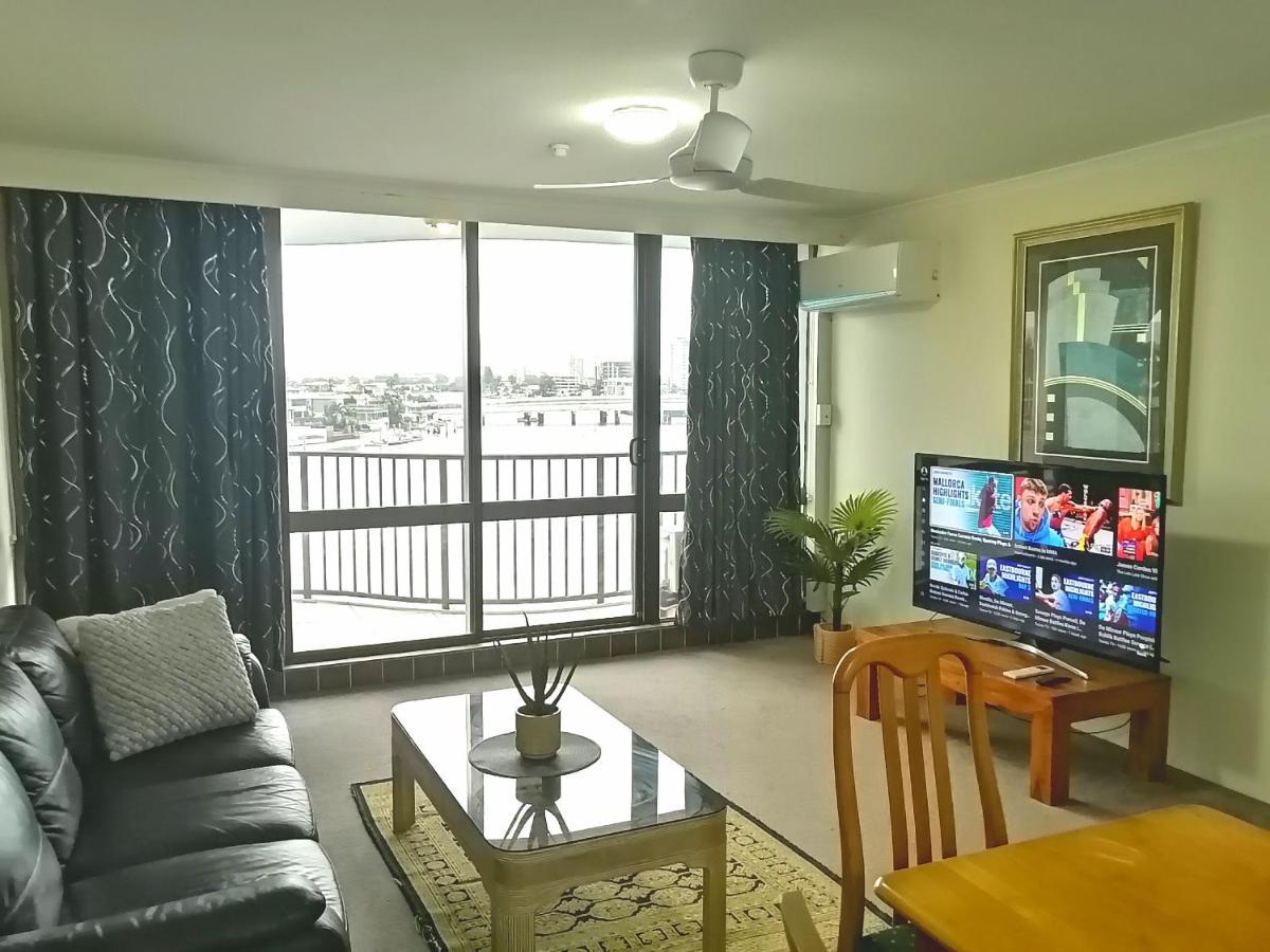 Silverton Apartment Resort Surfers Paradise Голд-Кост Екстер'єр фото
