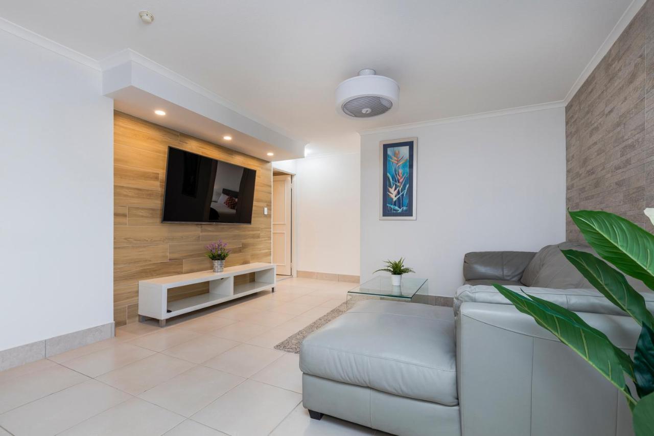Silverton Apartment Resort Surfers Paradise Голд-Кост Екстер'єр фото